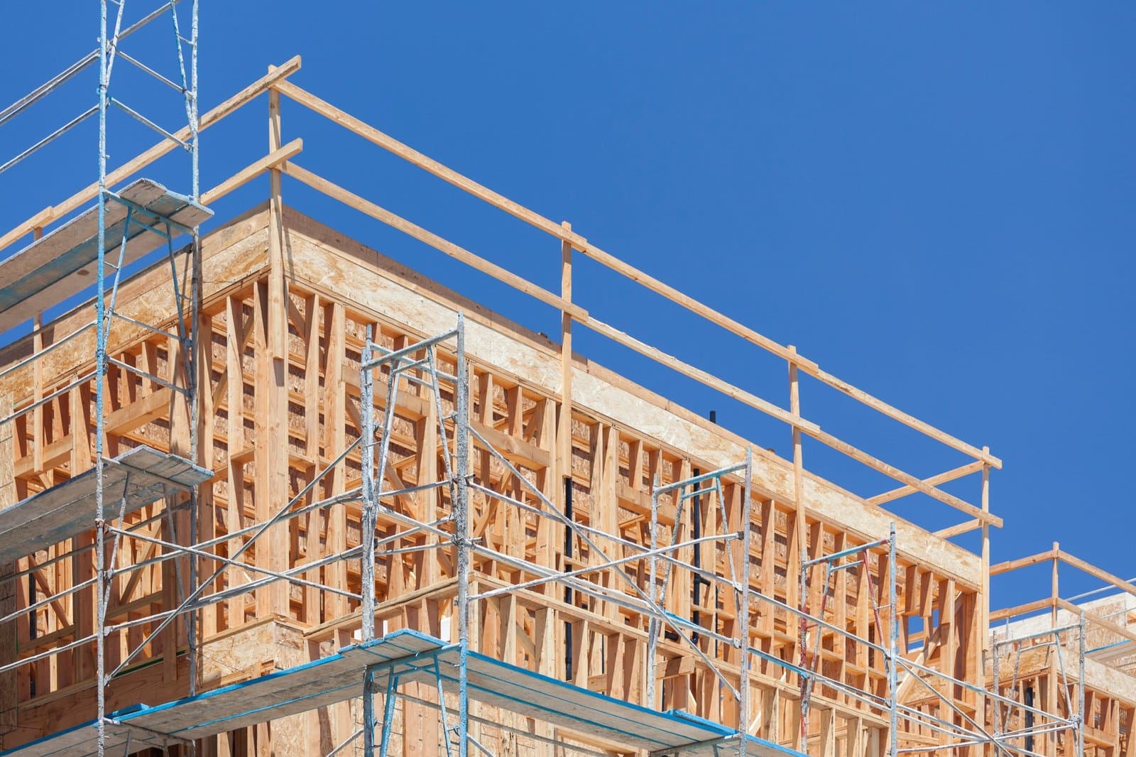 Construction scaffolding and project management